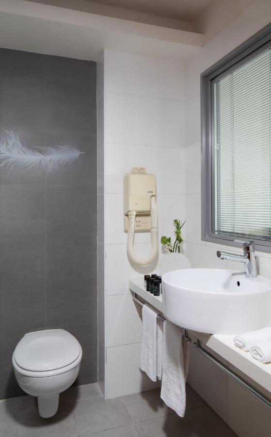 Chambre Supérieure - Vue sur Mer (2 Adultes + 1 Enfant)
