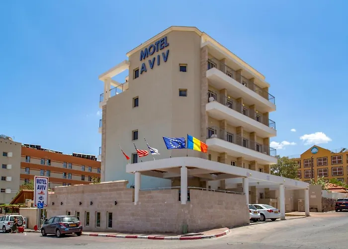 Cheap hotel: Motel Aviv